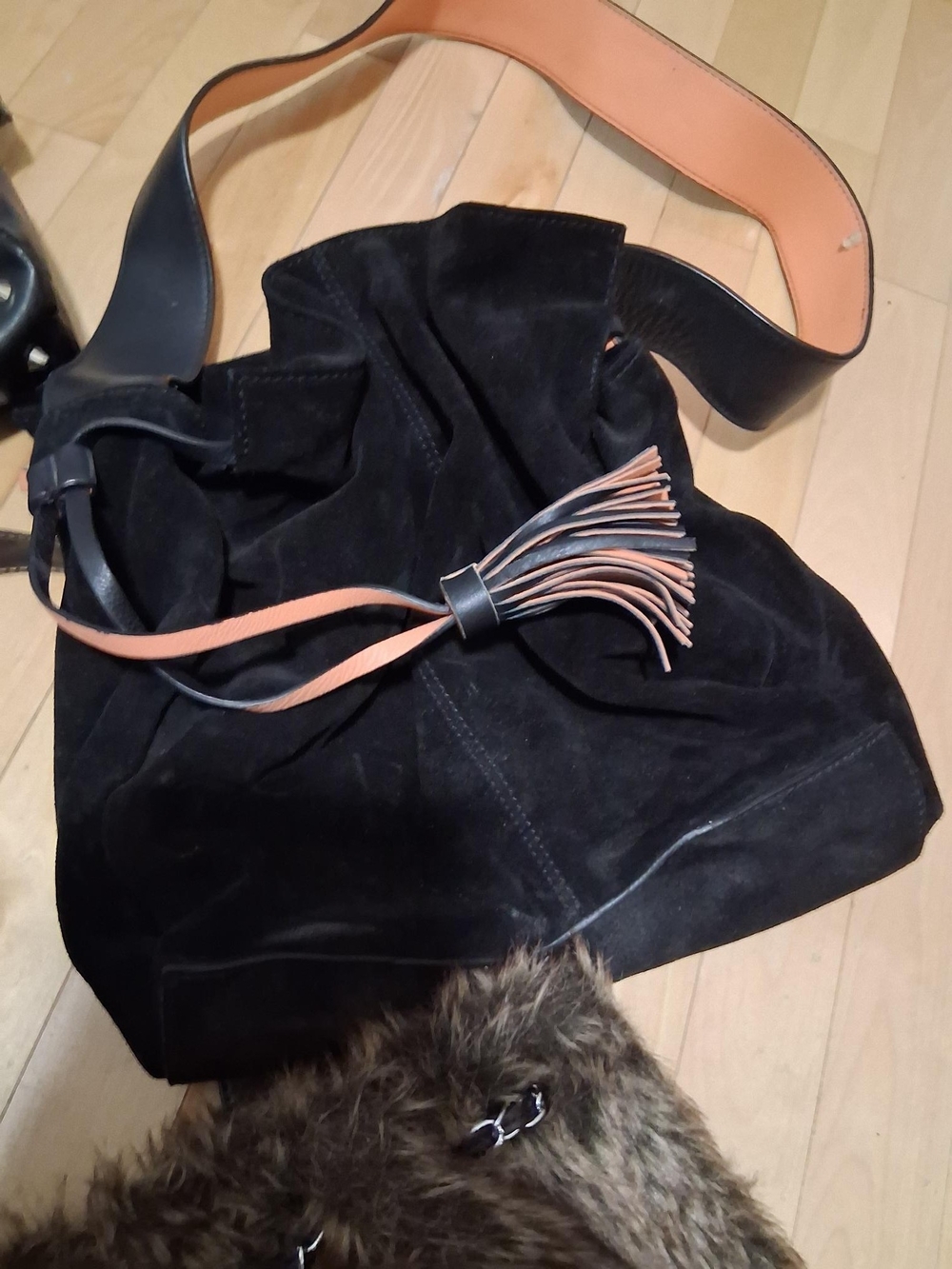 Black Suede Tassel Drawstring Shoulder Bag - Unbranded